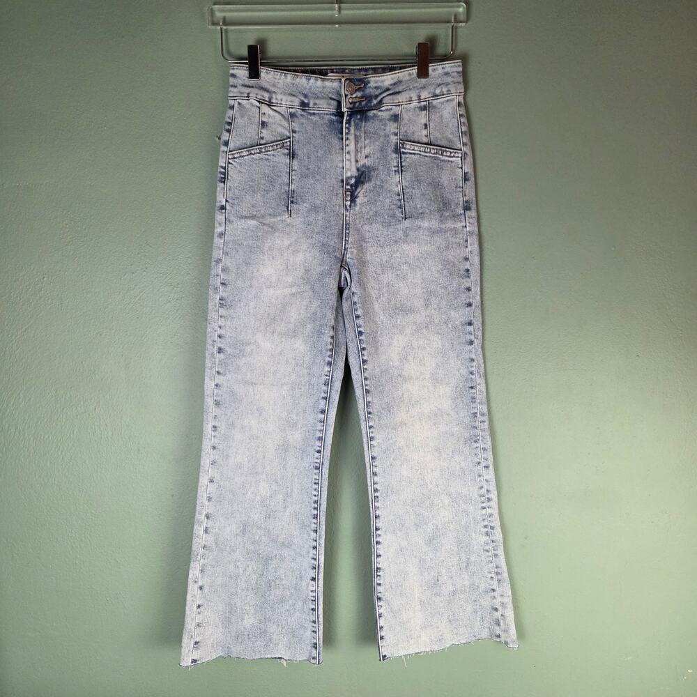 Mica Womens 26 High Rise Relaxed Flare Double Button Closure Light Wash Jeans